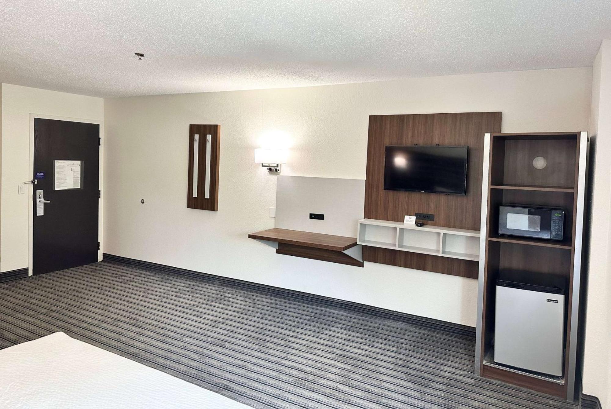 فندق Ramada By Wyndham Lithia Springs Atlanta المظهر الخارجي الصورة